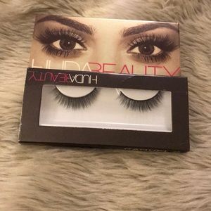 🎁BUY 2 GET 1 FREE‼️RAQUEL REAL MIX FALSE LASHES